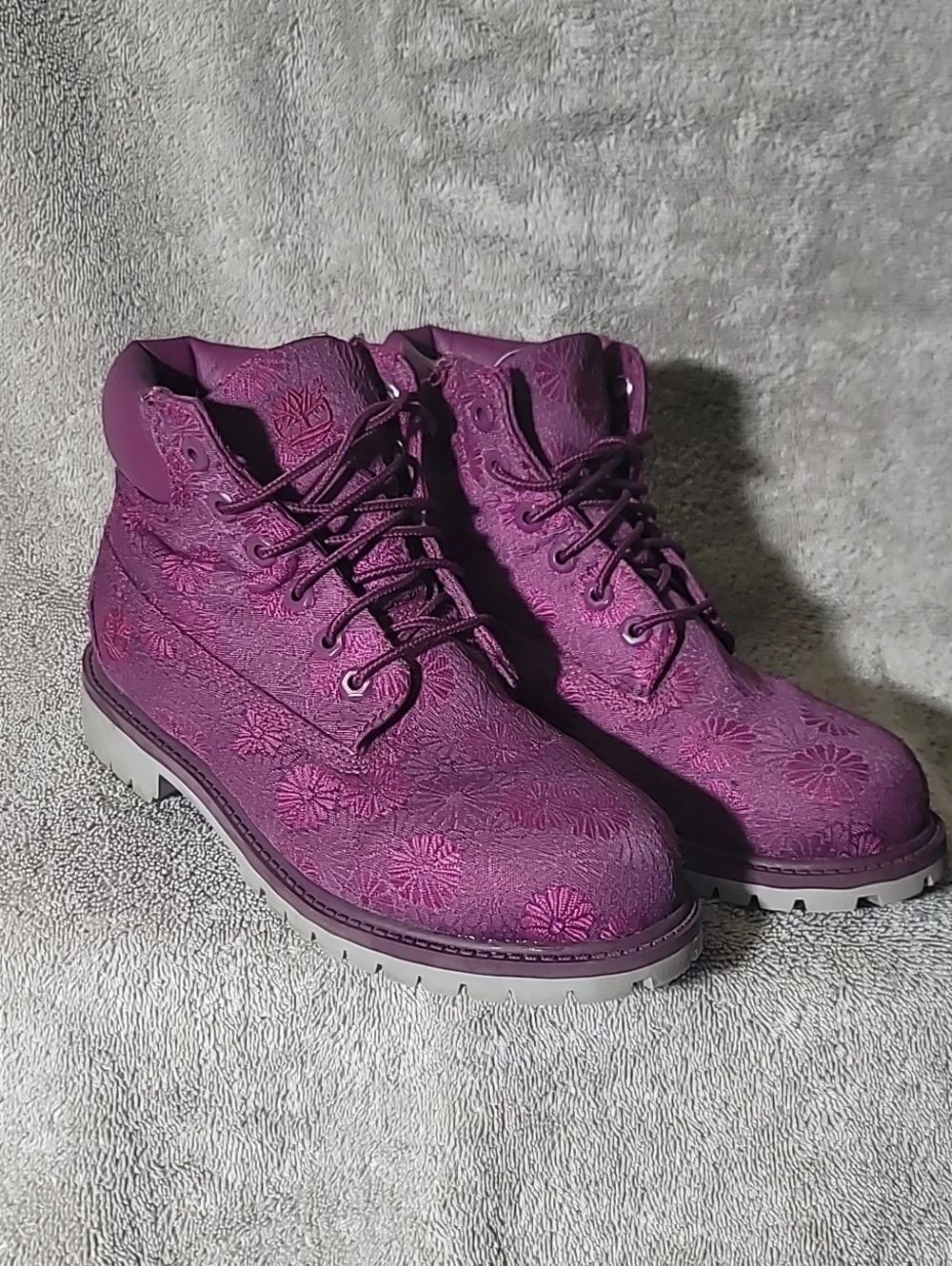 Timberland 6” premium boot, magenta floral jacquard fabric, Special release